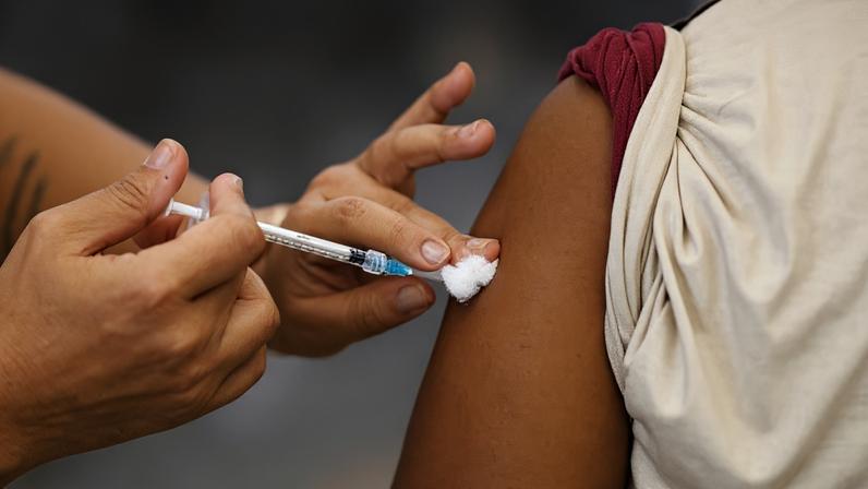 Vacina será aplicada em postos de saúde de BH