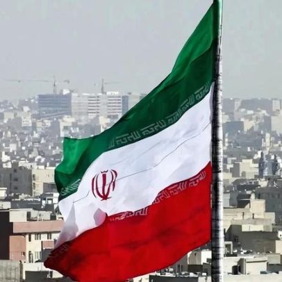 Cristã perseguida pelo regime iraniano é condenada a 9 anos de prisão