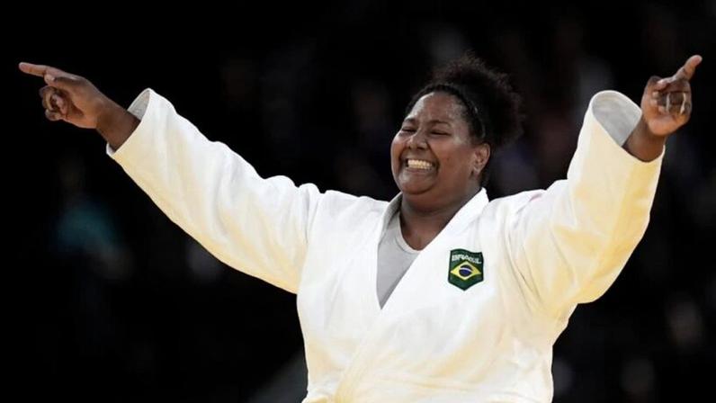 A aliança, iniciada em 2015, estabelece diretrizes para programas de capacitação voltados a atletas, treinadores e gestores; na imagem, a judoca Bia Souza, campeã olímpica nas Olimpíadas de Paris, em 2024