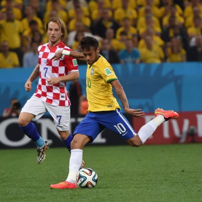 Qual foi a melhor Seleção de Neymar em Copas? 2014, 2018, 2022 ou 2026?
