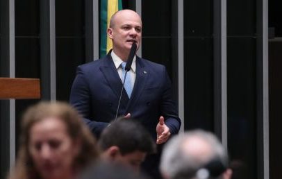 Revogação da taxa das blusinhas é vitória da oposição, aponta Cabo Gilberto