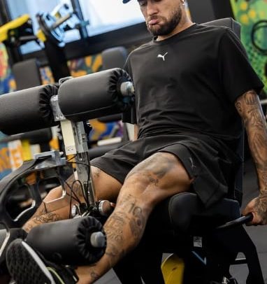 Santos defende diagnóstico e tratamento com Neymar, diz dever cumprido