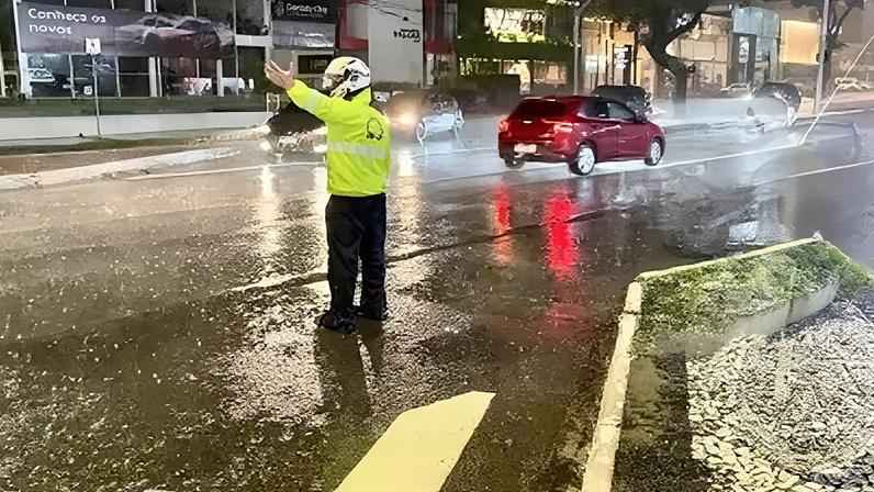 Paraíba decreta situação de emergência em 32 cidades devido às chuvas