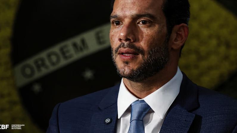 CBF, presidida por Samir Xaud, rebateu críticas do Flamengo ao não adiamento de rodada do Brasileirão às vésperas da Copa do Mundo.