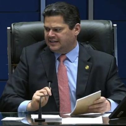 Alcolumbre impede CPI do Banco Master e investigação permanece travada