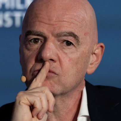 Presidente da FIFA justifica preços de ingressos da Copa por demanda elevada