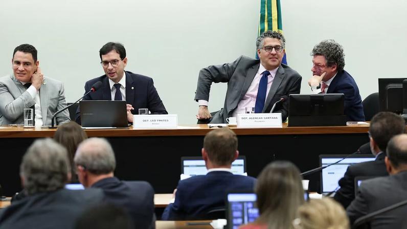 Caso aprovada, a proposta segue para o Plenário da Casa