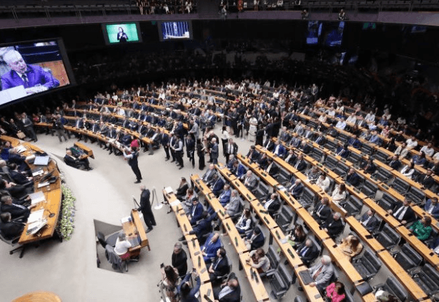 Evento de comemoração aos 200 anos da Câmara dos deputados | Reprodução Agência Câmara