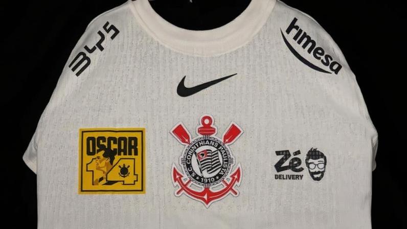 Os promotores Luiz Ambra e André Pascoal, da Promotoria de Justiça do Patrimônio Público e Social, estão autorizados a iniciar as investigações. Na imagem, uma camisa do Corinthians