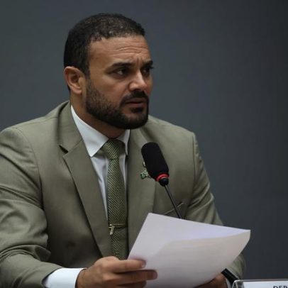 Opositor de Lula tenta limitar subsídio previsto no PL dos combustíveis