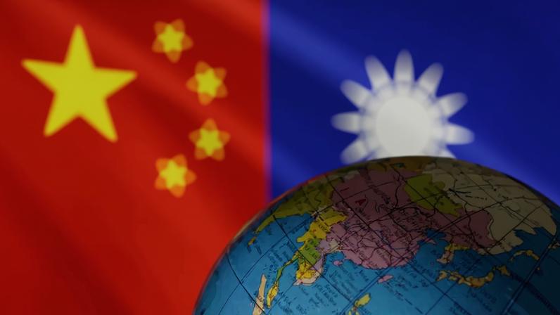 Ilustração mostra bandeiras da China e Taiwan 6/8/2022 REUTERS/Dado Ruvic