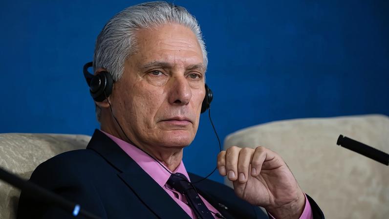 Presidente de Cuba, Miguel Díaz-Canel, durante fórum econômico em Minsk, em Belarus 26/06/2025 Sputnik/Sergey Bobylev/Pool via REUTERS