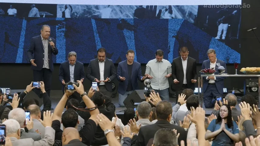 Representação também atinge Sóstenes, Ruas, Castro e Crivella. (Foto: Reprodução/Youtube/Advec)