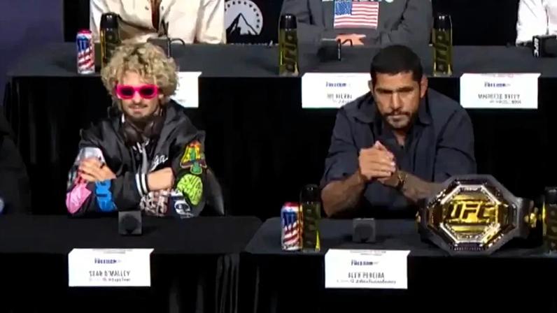 Sean O'Malley provoca Alex Poatan em coletiva do UFC Casa Branca (Foto: Reprodução/ X)