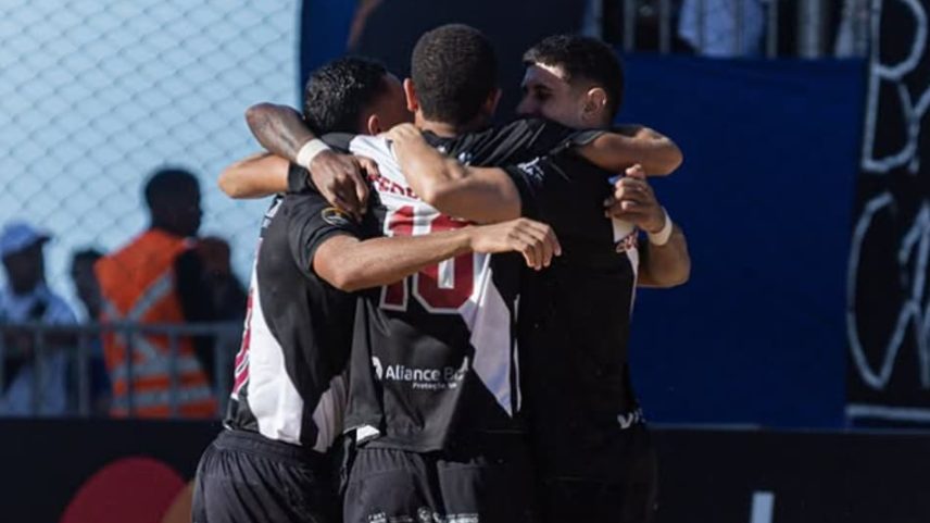 Vasco é campeão da Libertadores de Beach Soccer (Foto: Vasco Beach Soccer; Victor Hugo Kos)
