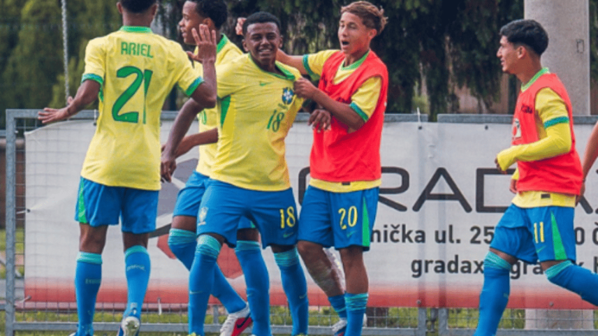 Diego Bento marca gol pela Seleção sub-15 (Foto: Fábio Souza/CBF)