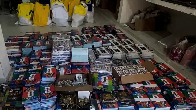 Produtos falsificados apreendidos em São Paulo