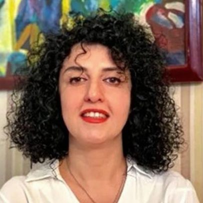 Mais de 110 premiados exigem libertação de vencedora iraniana do Nobel