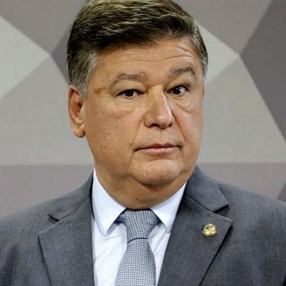 Senador quer acelerar projeto que elimina punição para golpe de Estado
