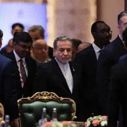 Irã e Emirados Árabes discutem divergências em reunião de ministros do BRICS