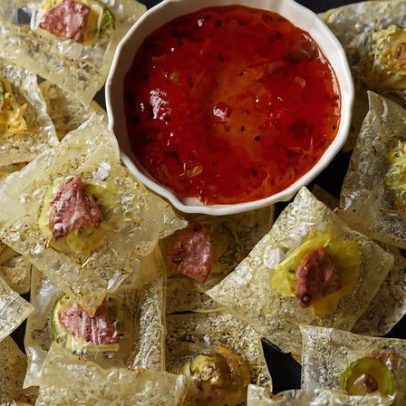 Receita de Chips de Papel de Arroz com Charcuterie