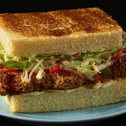 Receita de sanduíche de chicken katsu ganha destaque