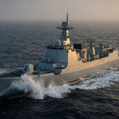 Destróier chinês de 7 mil t fortalece presença naval no Pacífico