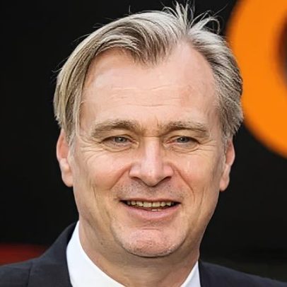 Christopher Nolan diz que nunca teve celular e explica como se comunica