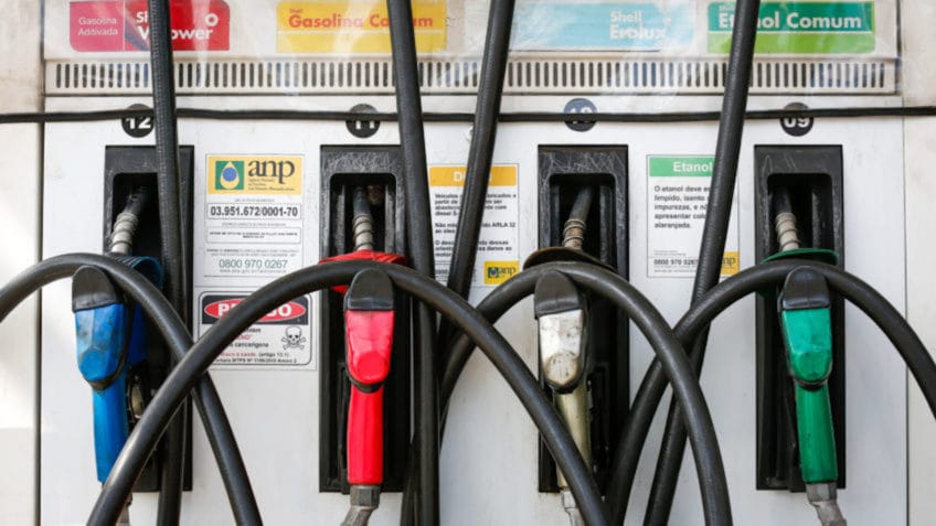 A gasolina ainda não havia recebido nenhum tipo de subsídio ou corte tributário desde o início da guerra no Oriente Médio.