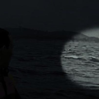 Tubarão persegue surfista na Califórnia por 12 minutos, imagens impressionantes