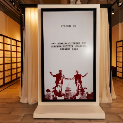 Nova York inaugura biblioteca dedicada aos arquivos Epstein