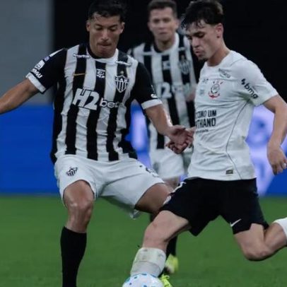Corinthians vira no fim e vence Atlético-MG pelo Brasileirão