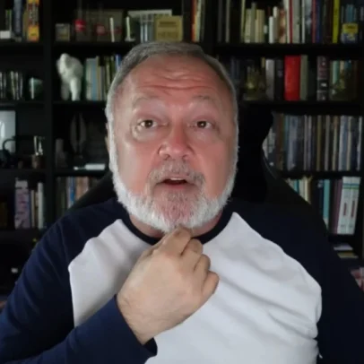 Criador de Fallout diz que jogadores repetem apenas opiniões de influenciadores
