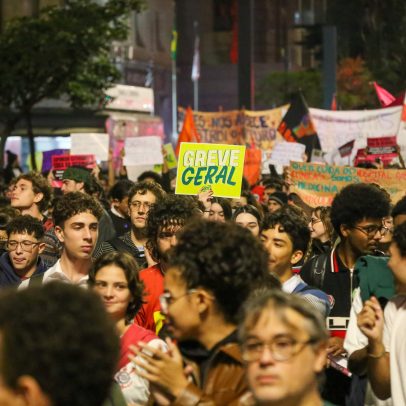 USP cria comissão para retomar diálogo com estudantes em greve