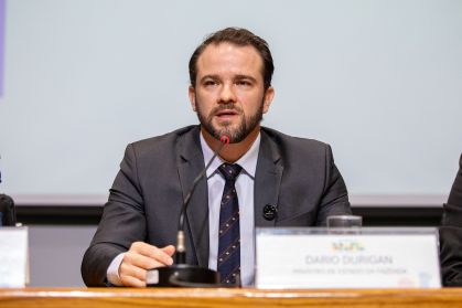 Dario Durigan assumiu o comando do Ministério da Fazenda em março de 2026