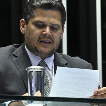 Prazo de Lula encerra e Congresso promulga lei sobre dosimetria de penas