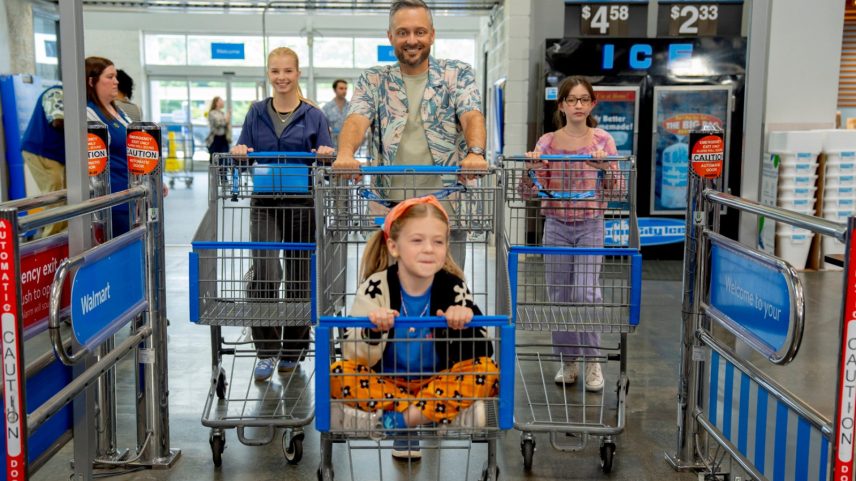 Você assistiria ao remake de "Mr. Mom" com Nate Bargatze?