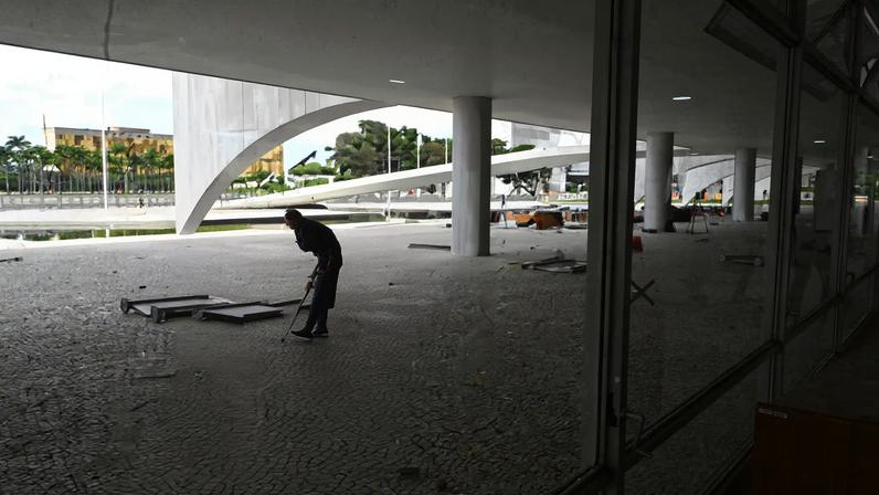 Lei da Dosimetria foi suspensa pelo ministro Alexandre de Moraes
