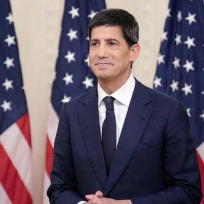 Cerimônia de posse de Kevin Warsh como presidente do Fed