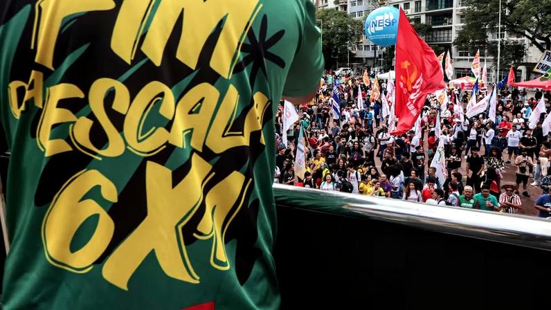 Ato pelo fim da escala 6x1 no centro de São Paulo, em 1º de maio