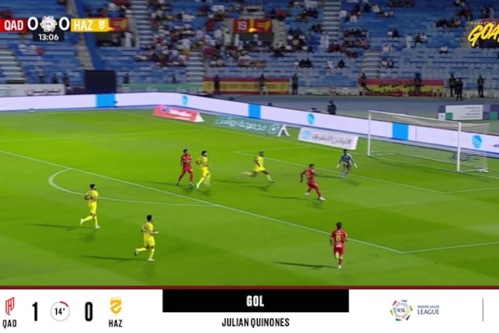 Julian Quinones comemorando o gol