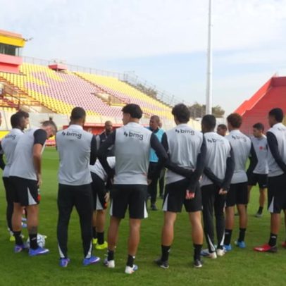Vasco treina em Santiago antes de enfrentar o Audax Italiano