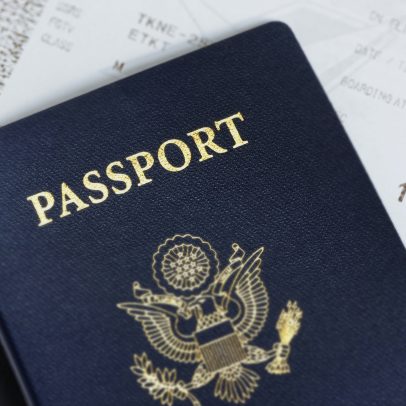 Brasileiros perdem milhares com golpes de visto, cidadania e Green Card