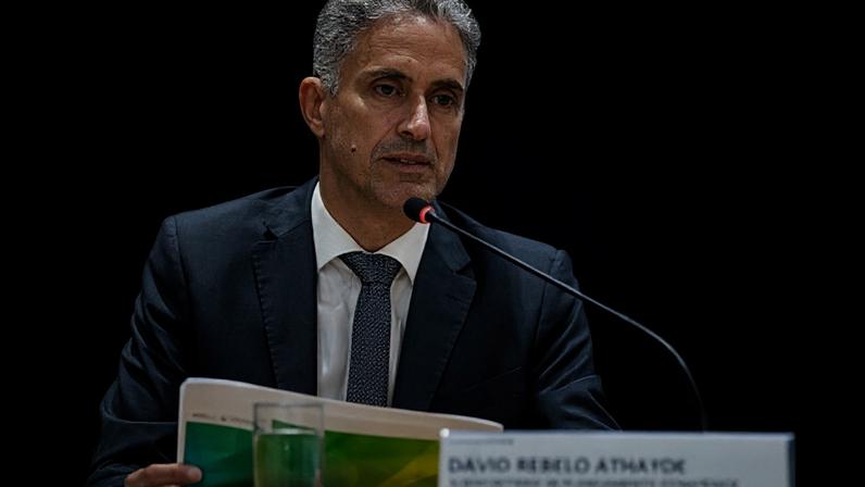 David Athayde assume a vaga da economista Viviane Varga, que estava no cargo desde janeiro de 2023