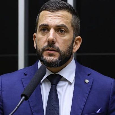 PL espera definir substituto de Castro até a próxima semana