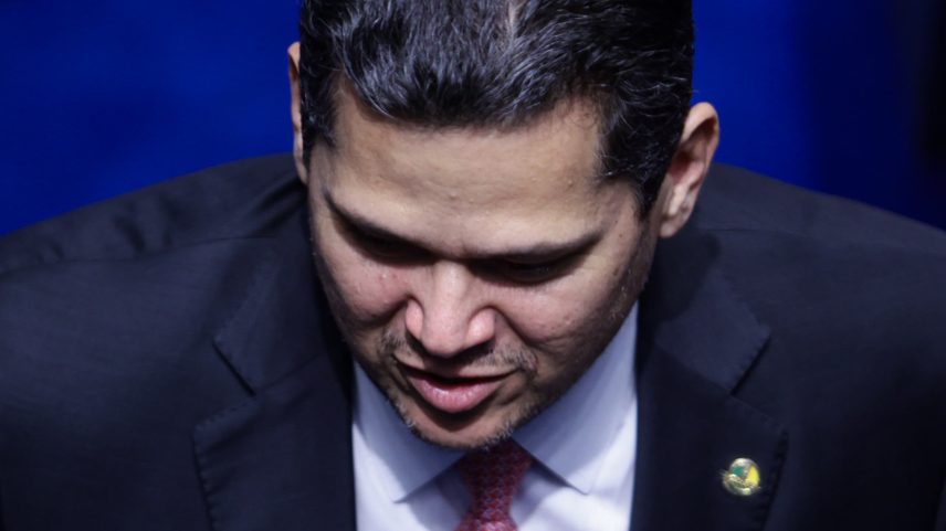Derrubada do decreto presidencial que reajustava o IOF Davi Alcolumbre União-AP diz que o Congresso mais ajudou do que atrapalhou o Governo - Metropoles