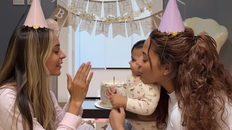 Casal celebra aniversário de um ano da filha Zuri