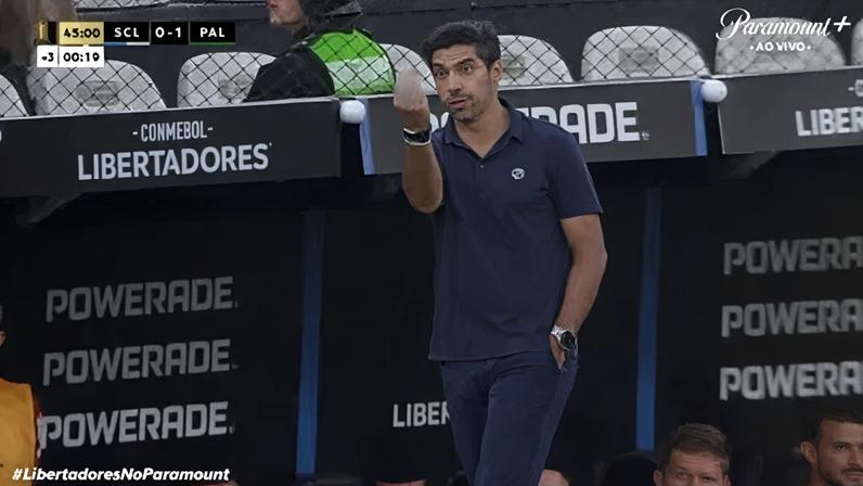 Abel Ferreira fez gesto obsceno em Sporting Cristal x Palmeiras