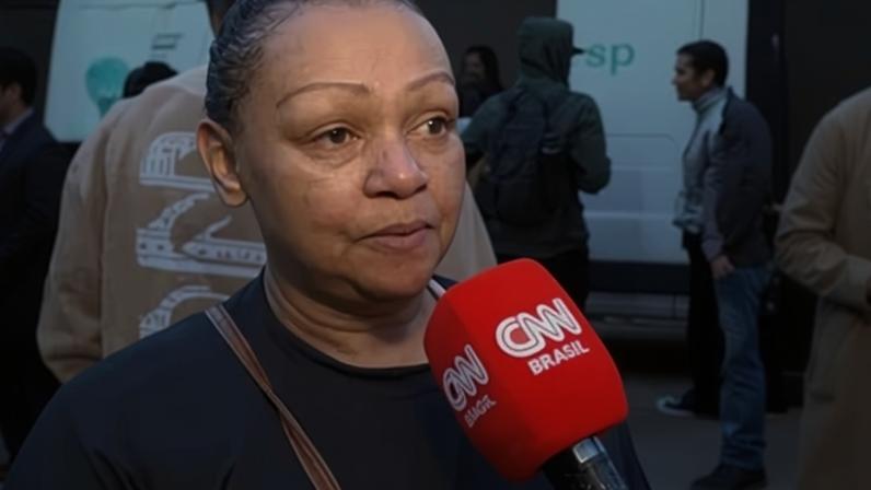 Moradora afirmou ainda que não recebeu o auxílio de R$ 2 mil anunciado pela Sabesp e pela Comgás