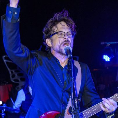 Jason Newsted revela diagnóstico de câncer de garganta